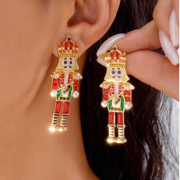 Crystal Nutcracker Earrings Soldier Christmas Pave Stones 20A2 - Picture 3 of 3